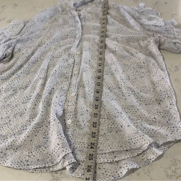 TWO BY VINCE CAMUTO White Ruffled High-Low Button Down Shirt - Picture 14 of 14